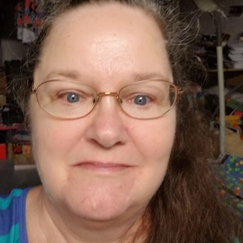 Meet your Posher, Valda